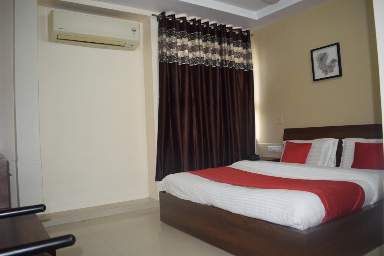 Hotel-The Safar Ahmedabad Exterior foto